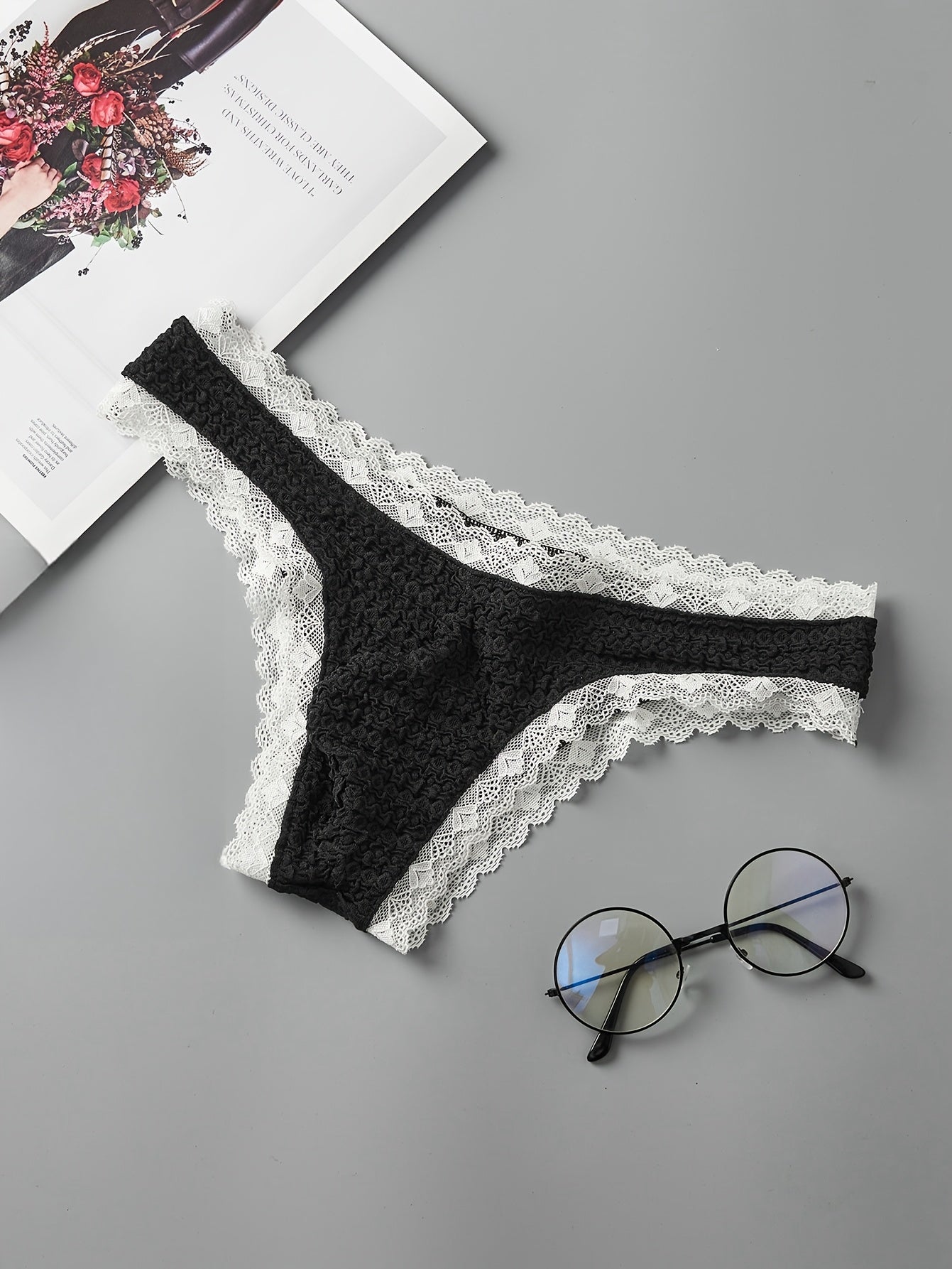 Contrast Pattern Date Night Intimate Wear Men's Lace Briefs Low Waist Bikini