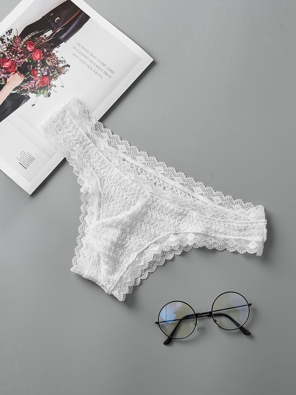 Contrast Pattern Date Night Intimate Wear Men's Lace Briefs Low Waist Bikini
