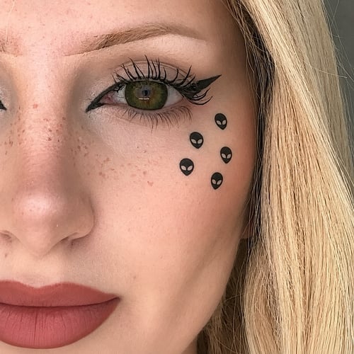Stamp Your Way to the Ultimate Halloween Look in Seconds! 🎃✨