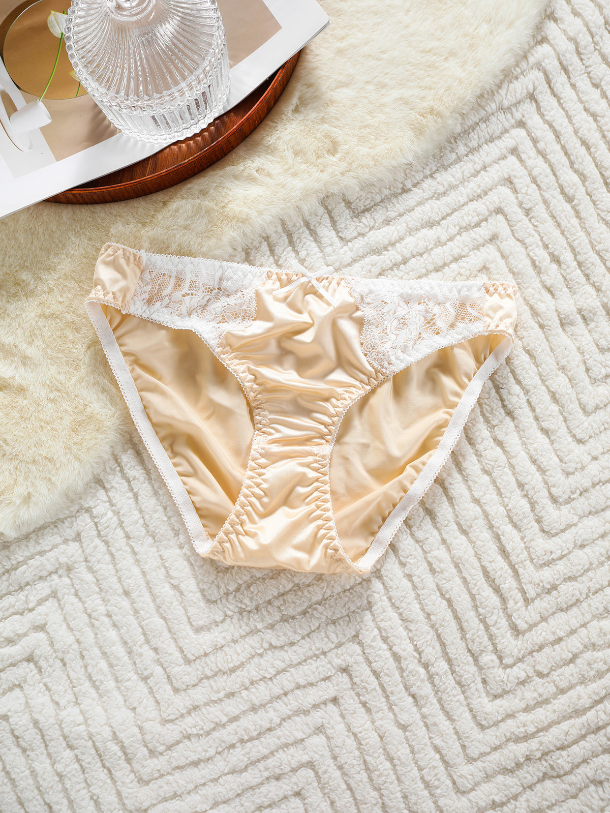 French-style glossy fabric men's underwear with comfortable elastic lace trim