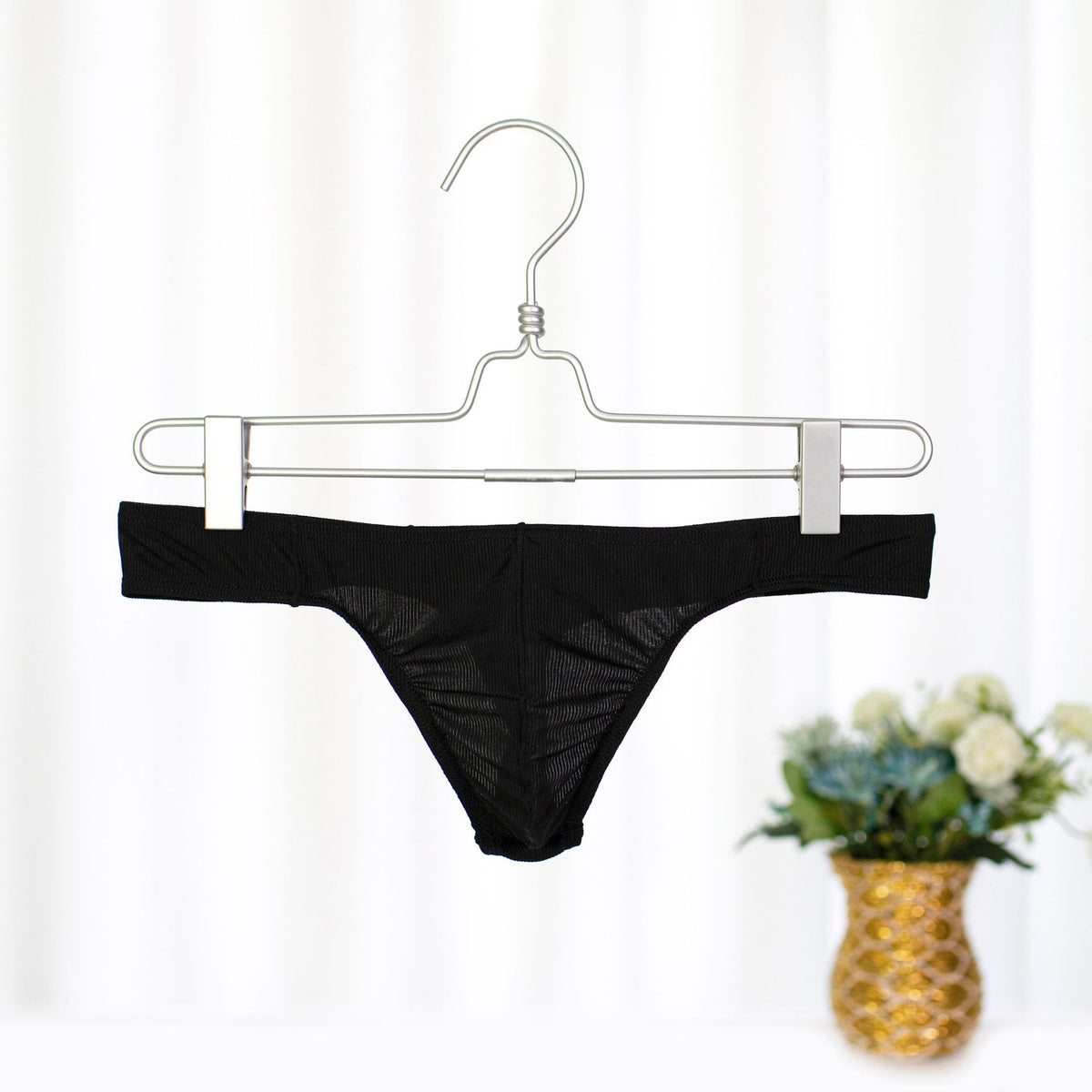 Extremely comfortable men's thongs, seamless pure cotton underwear