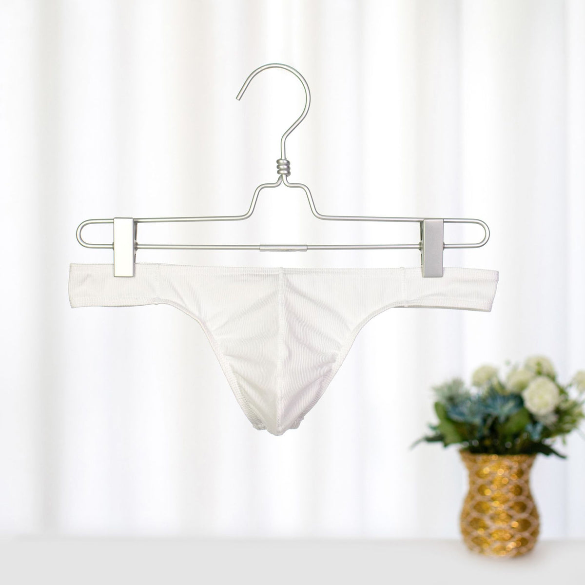 Extremely comfortable men's thongs, seamless pure cotton underwear