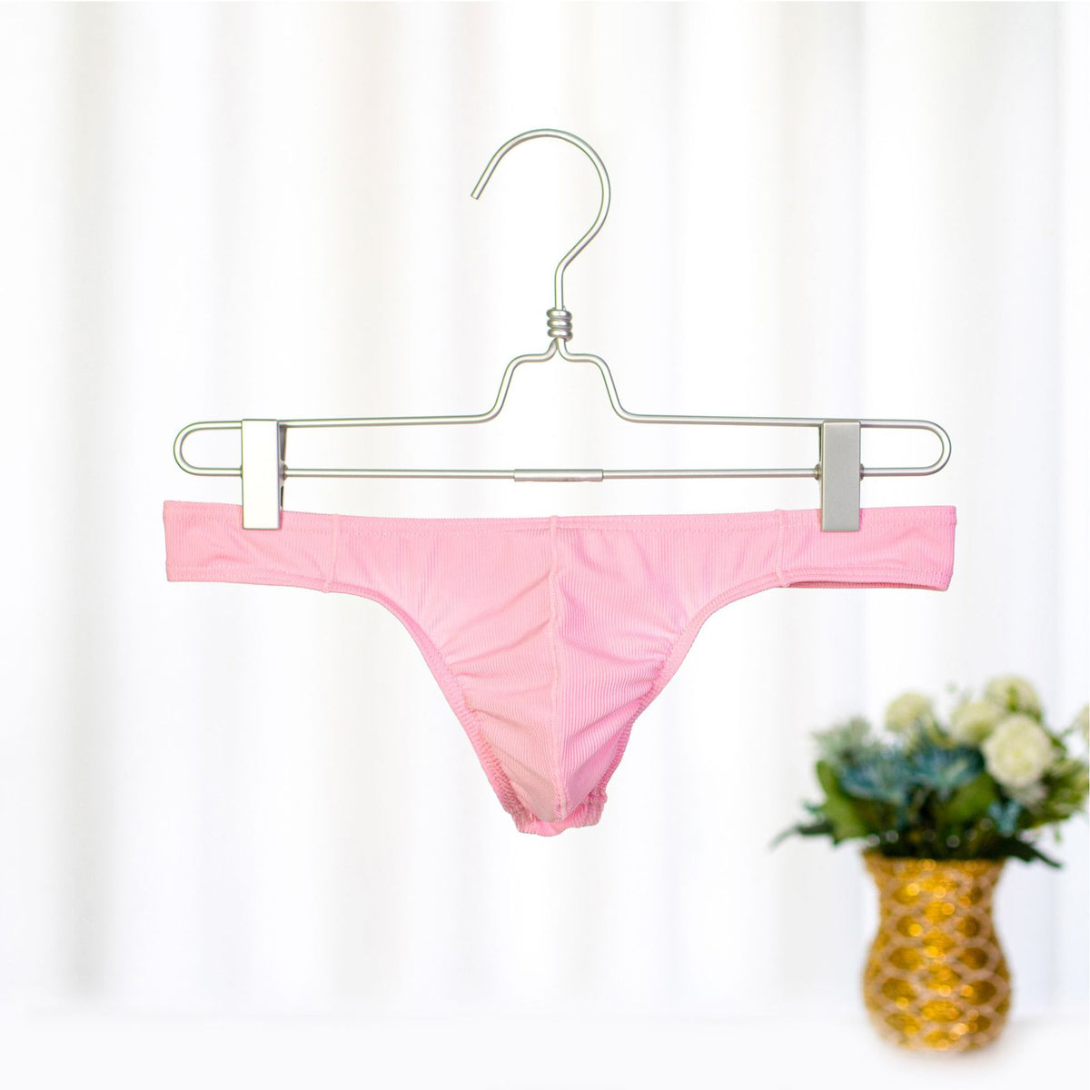 Extremely comfortable men's thongs, seamless pure cotton underwear