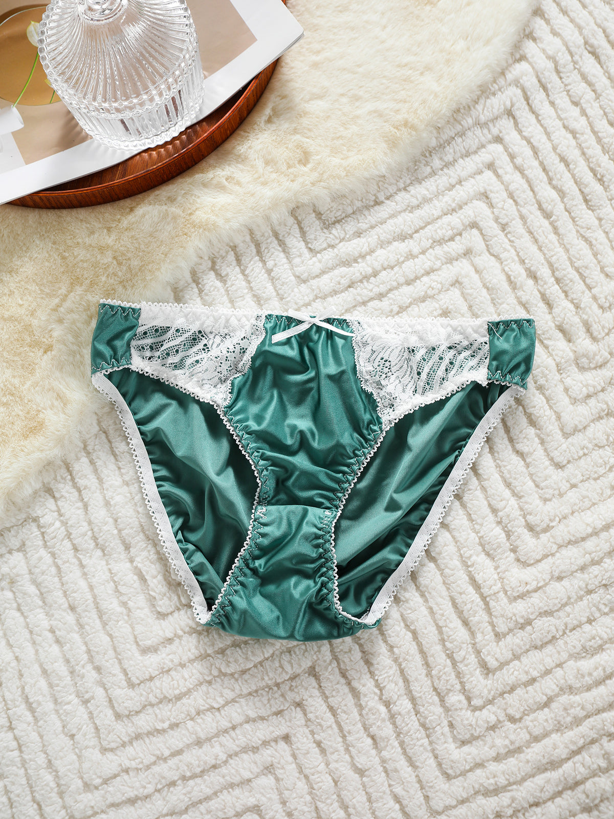 French-style glossy fabric men's underwear with comfortable elastic lace trim